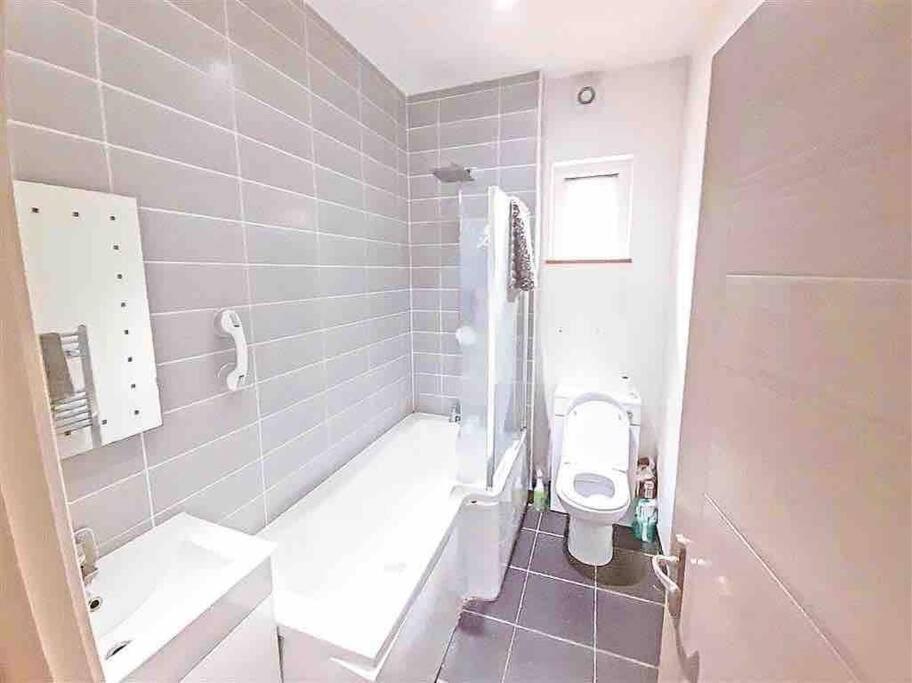2 Bed * Londen